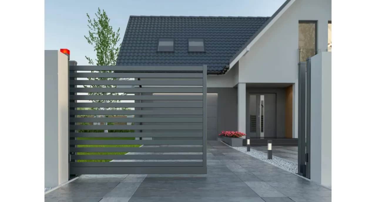 Jak zrobić fundament pod bramę przesuwną - uniknij najczęstszych błędów