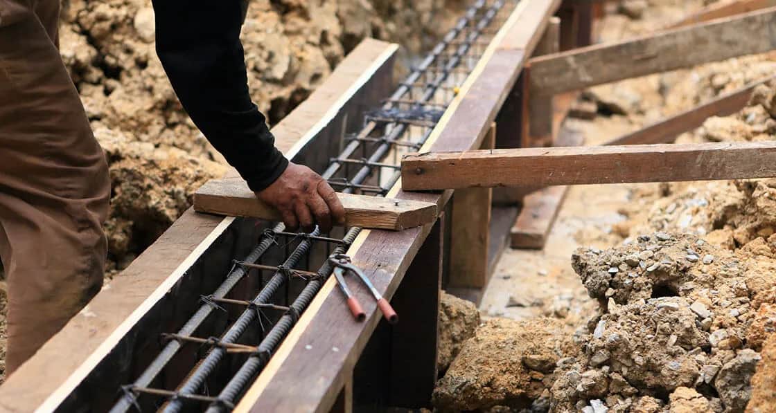 Jaki beton na fundament – wybierz najlepszy materiał dla swojego domu